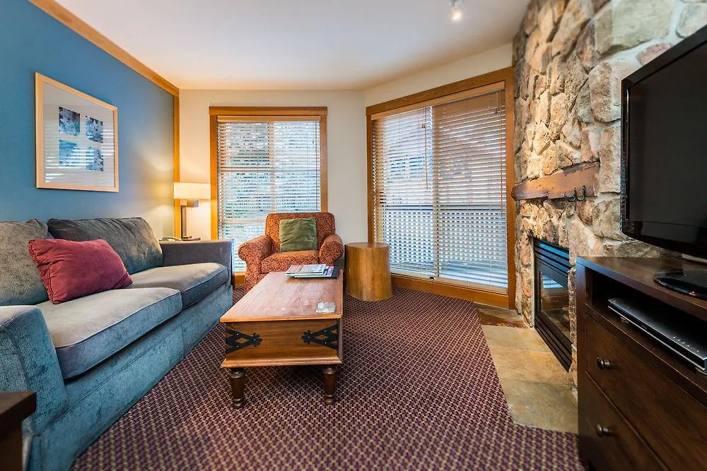 Lodging Ovations Hotel Whistler 4*,  Canada