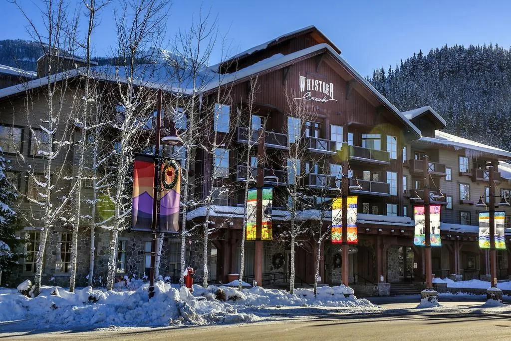 Lodging Ovations Hotel Whistler